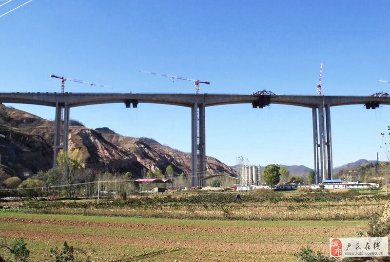 File:BaishuiyuFinished2013With120mtrSpans.jpg
