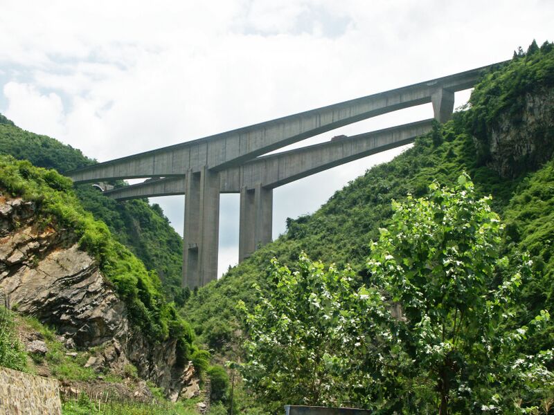 File:LiangchaheFarView.jpg