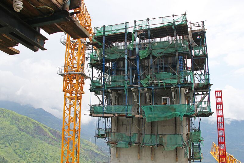 File:BeipanjiangDugeScaffolding.jpg