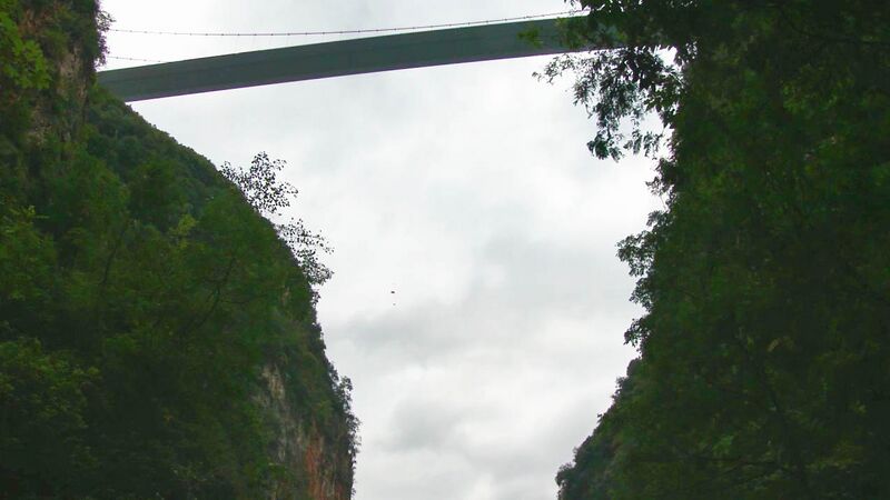 File:DuanshujunPuliFromBelow.jpg