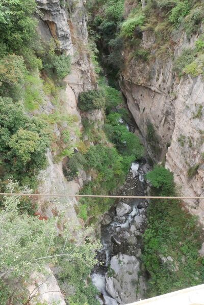 File:ShangwujiaoPipelineDownstream.JPG