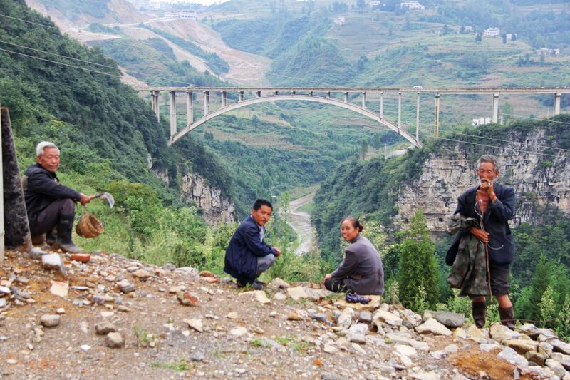 File:DinaheFarmers.jpg