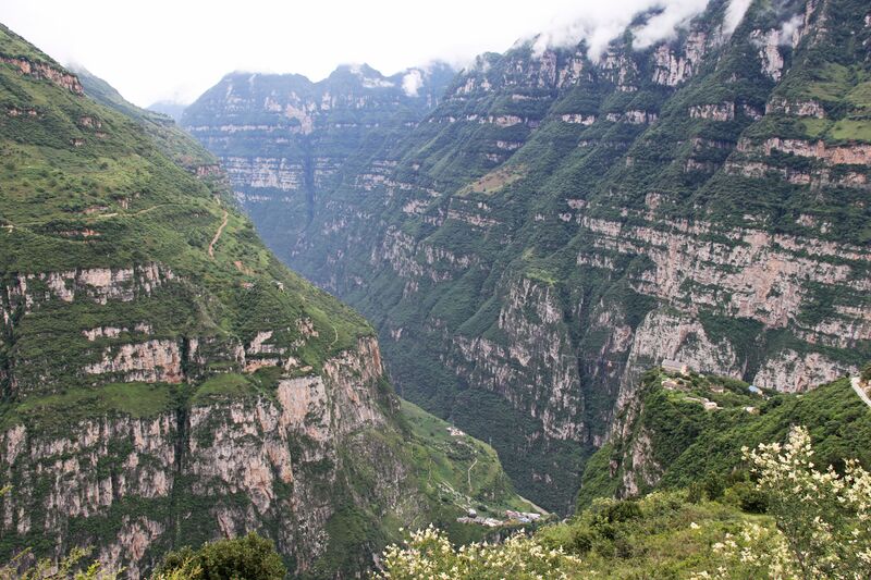 File:293GulucunTramway2 copy.JPG