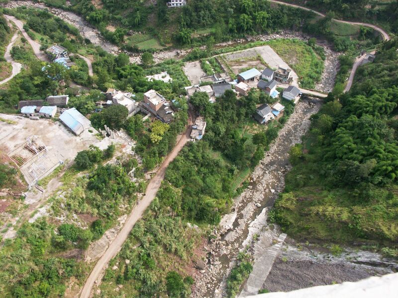 File:HongshiliangTown.jpg