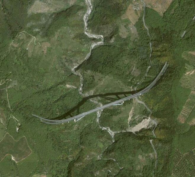 File:5SfalassaAerial.jpg