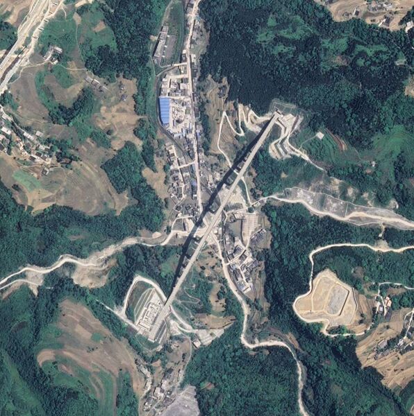 File:HuajiabaRailwaySatelliteNew.jpg