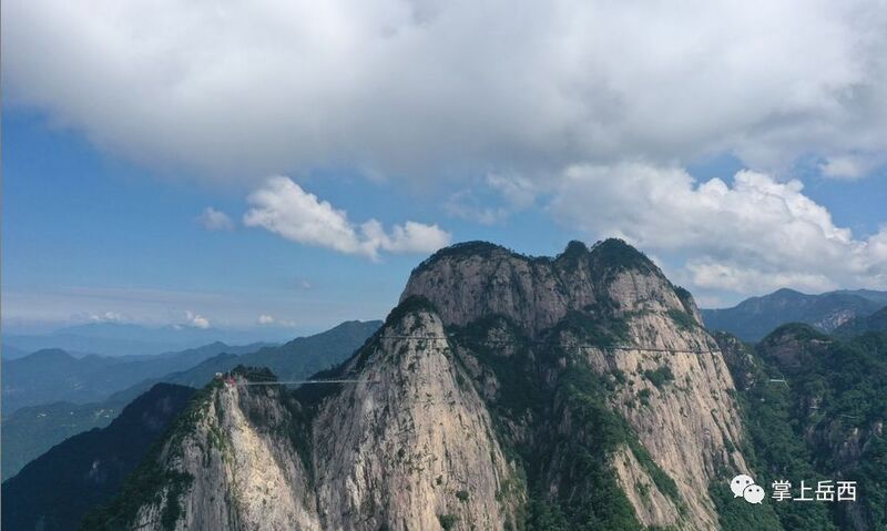 File:Mingtangshan Glass Prob 110mtrH.jpeg