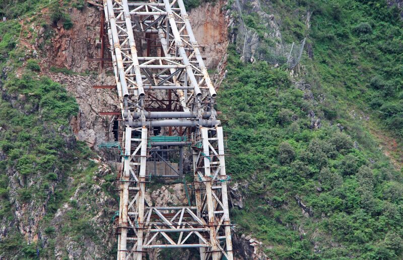 File:LancanjiangRailwayWestHinge.jpg