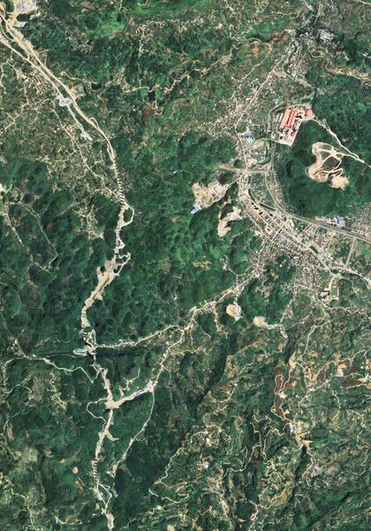 File:SifangbeigouNewSatelliteWide.jpg