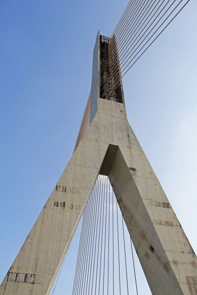 File:FurongjiangDao'anTowerSky.JPG