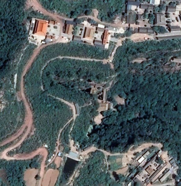 File:Jinxing FootbridgeSatellite.jpg