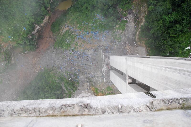 File:FalanggouDrop.jpg