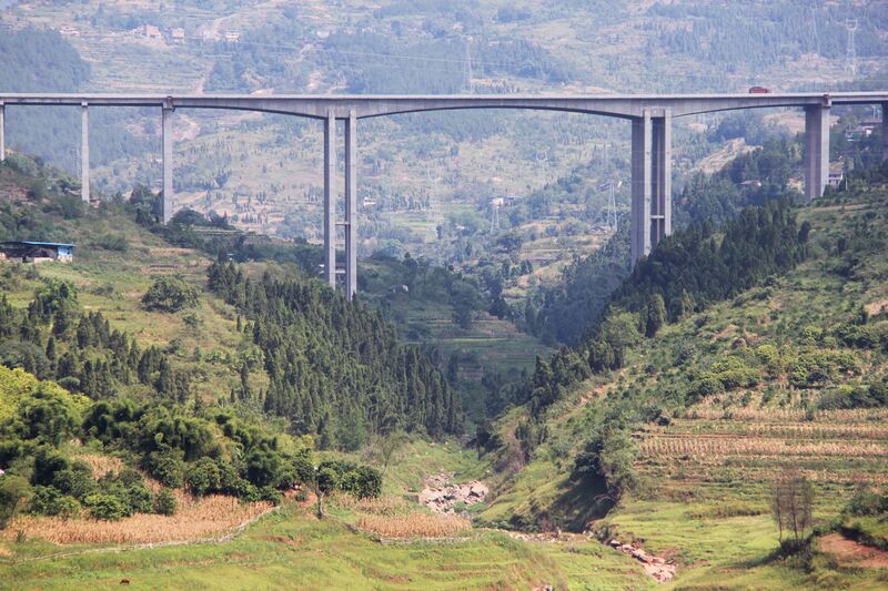 File:UnknownFengfu6BridgeLonglens.jpg
