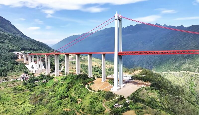 File:ZangkejiangTunnelEndDrone.jpg