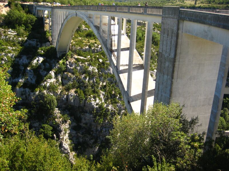 File:ArtubyPont3.JPG