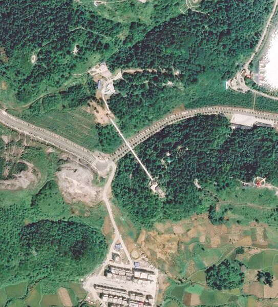 File:ShanmuLakeGlassSatellite.jpg