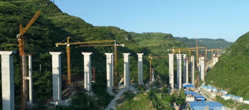 File:HuoyandongApproaches.jpg