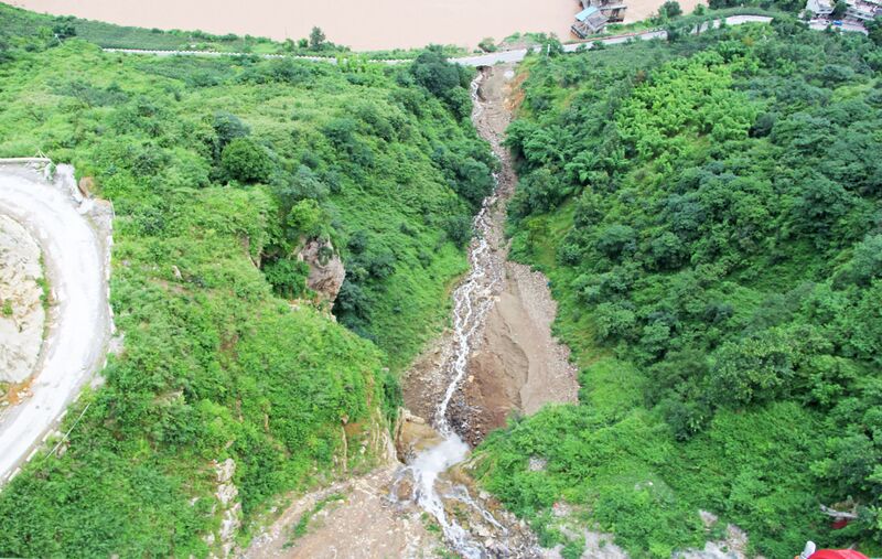 File:YaoyanValley.jpg