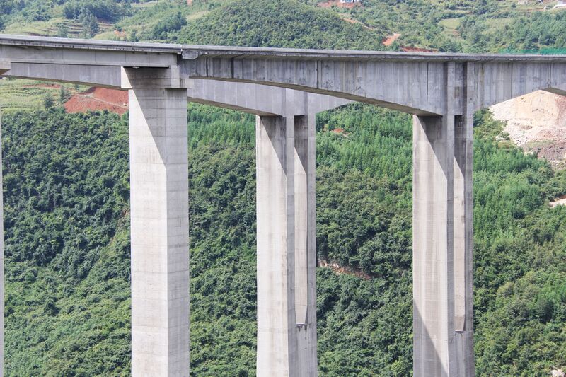 File:TianNorthSideLonglens.jpg