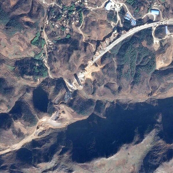 File:YinchanggouSatellite.jpg