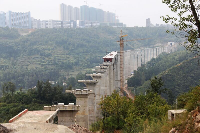 File:YudongheRailwayViaduct.jpg