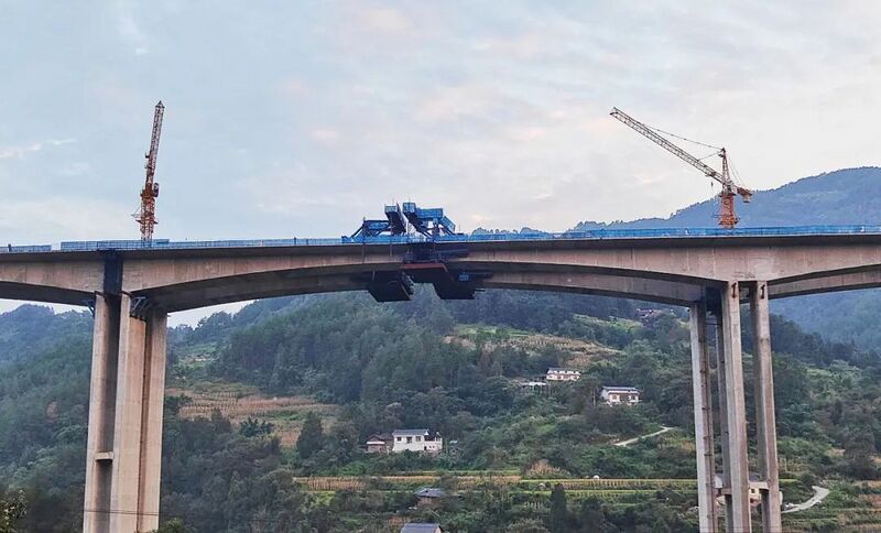 File:YuquanheClosure.jpg