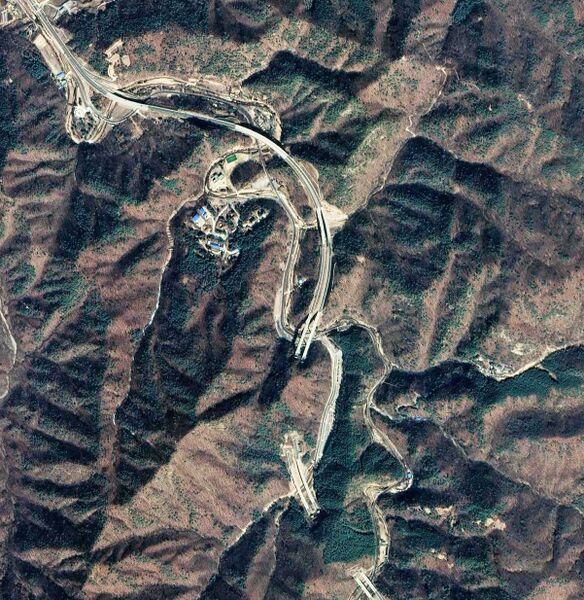 File:Gyeonggi Paju Gamaksan SatelliteWide.jpg