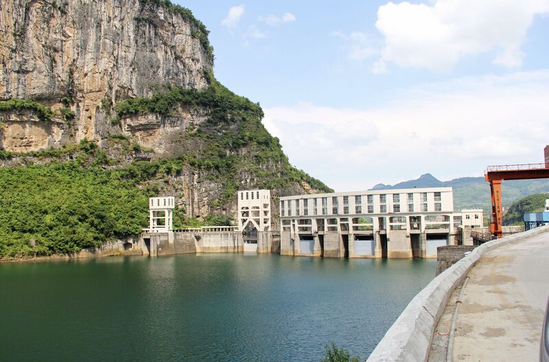File:YachiSanchaheDamBehind.jpg