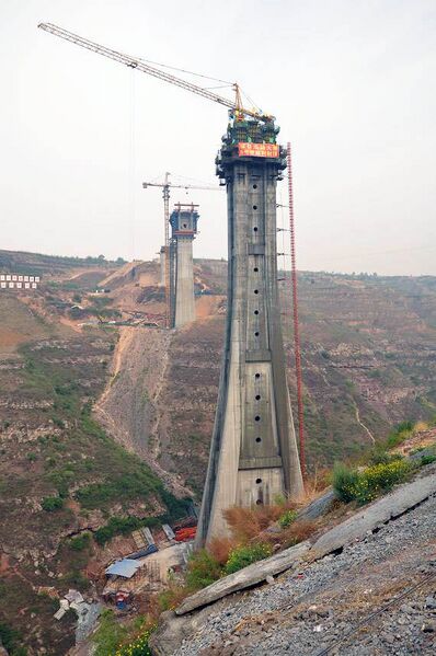 File:ZongmuguoPier2.jpg