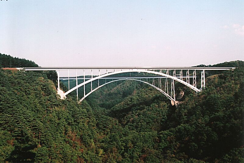 File:MakisawaBridgeKaika2005.client.jp copy.jpg