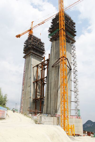 File:YachiWestTower&Crane.jpg