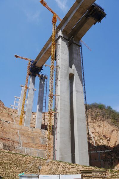 File:Huabaogou3.JPG