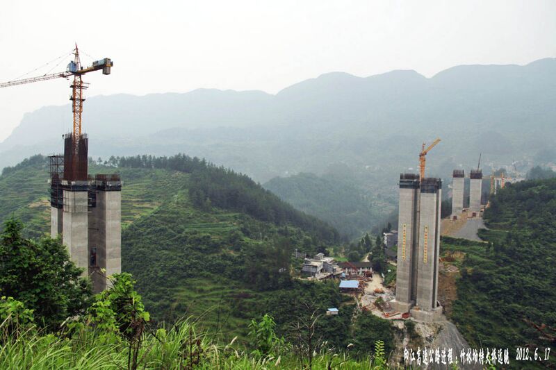 File:ZhulinaoPierConstruction.jpg