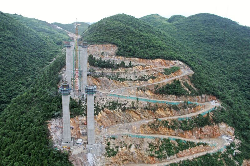 File:XiangjiangApproachSpansRoad.JPG