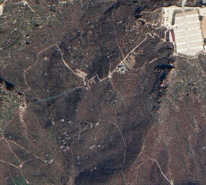 File:FuxishanGlassFootbridgeSatellite.jpg