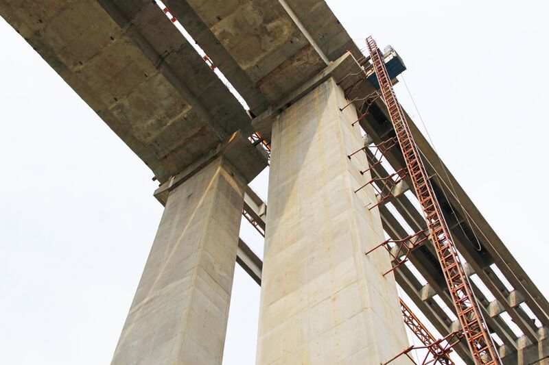 File:LixiangxiPiers.jpg