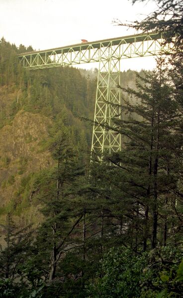 File:7ThomasCreekBridge.jpg