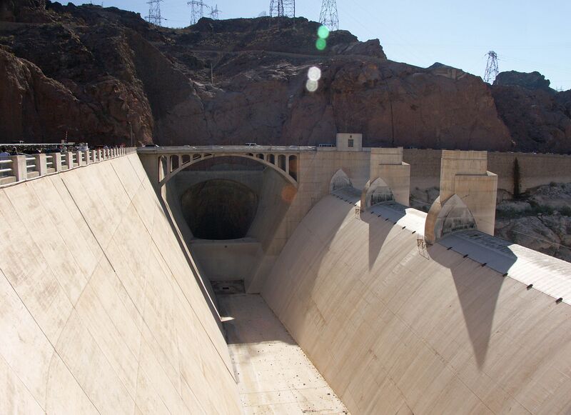 File:HooverDam2.JPG