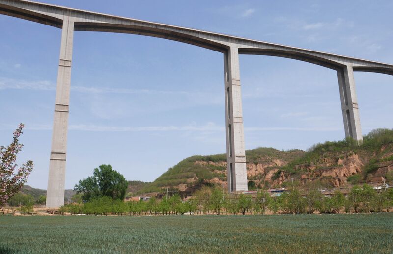 File:SanshuiheTrees.JPG