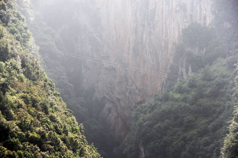 File:WanglongbaoRopewayLine.jpg