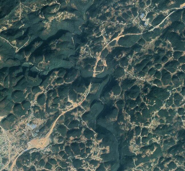 File:ZhaolongbaheSatelliteWide.jpg