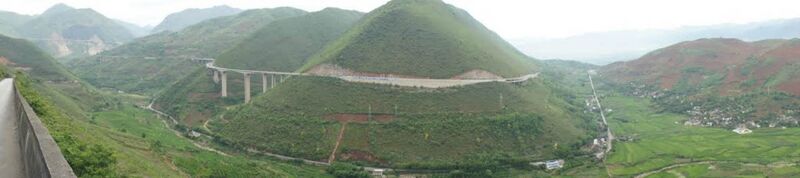 File:PingpuBridgeFromG320.jpg