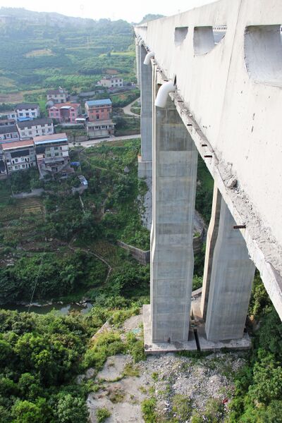File:TaijixiZhangjiajieAreaBeam.jpg