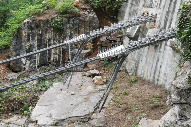 File:Tianzhushan Footbridge44.JPG
