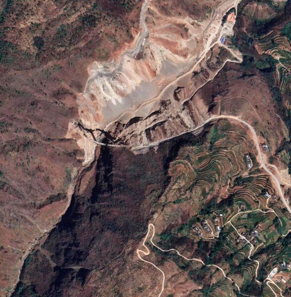 File:ZhiluNumber2Satellite.jpg