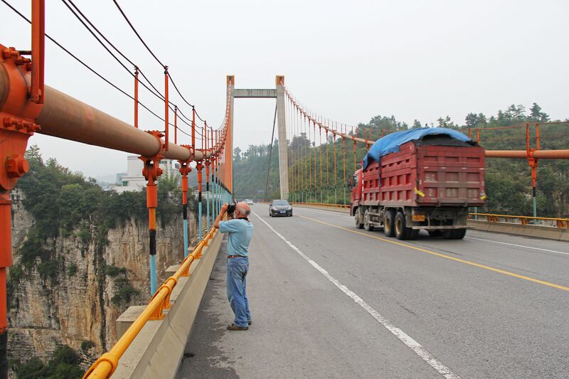 File:83Luojiaohe&Richard.jpg