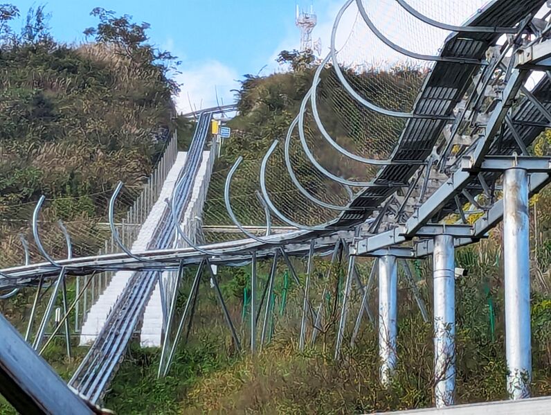 File:BailihuangCoaster12.jpg
