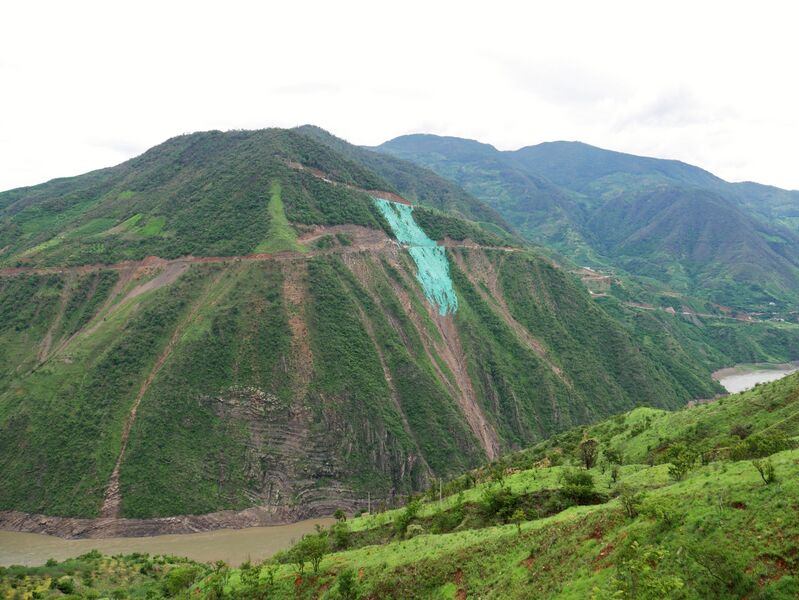 File:YalongLiangshanSouthSlope.JPG