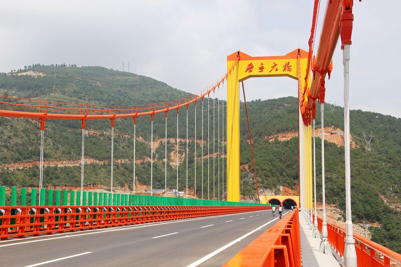 File:PuliOrange&Yellow.jpg