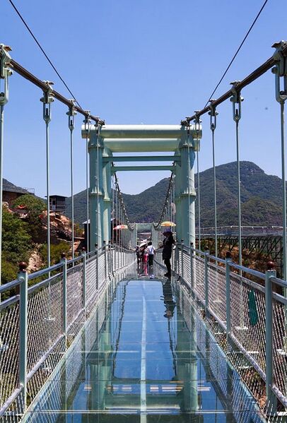 File:TianyunshantowerMiddle.jpg